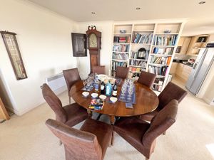 Photo 27- click for photo gallery